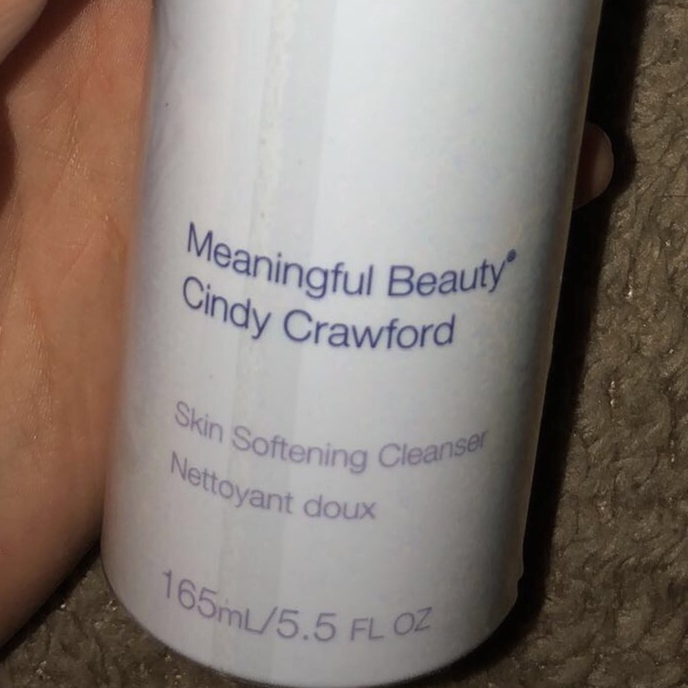 Meaningful Beauty By Cindy Crawford - Picture 3 of 4